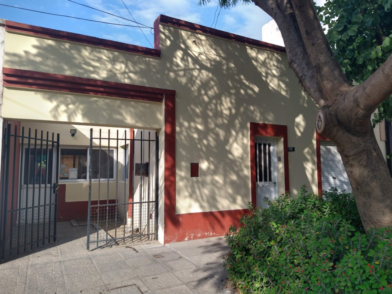  Gran casa con 6 dormitorios. Ideal familia numerosa o emprendimiento comercial