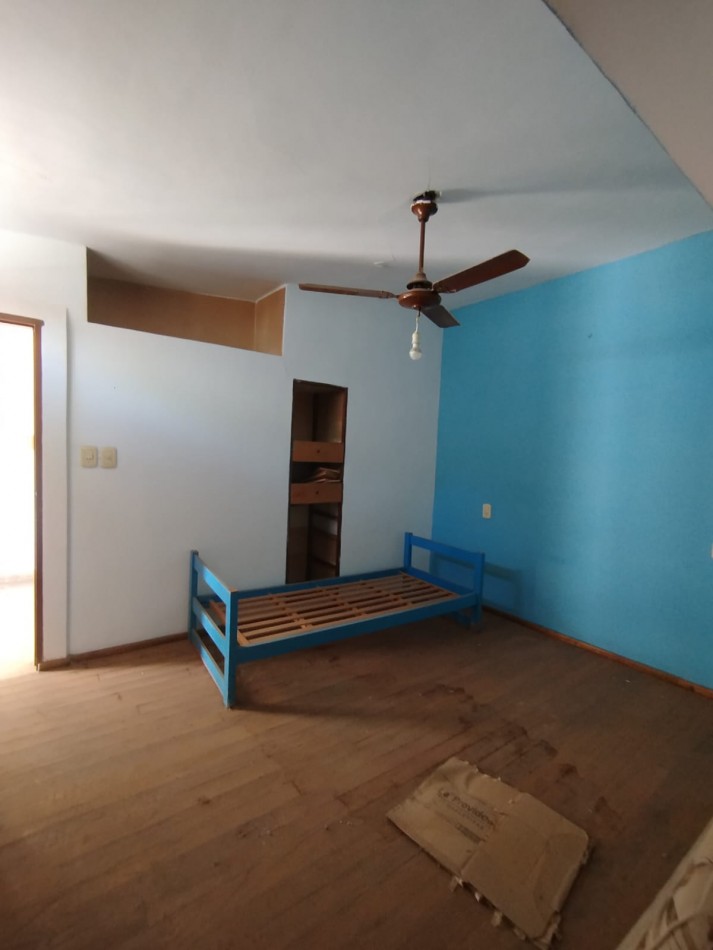  J P Lopez 900. A 6 cuadras de la Av Almirante Brown