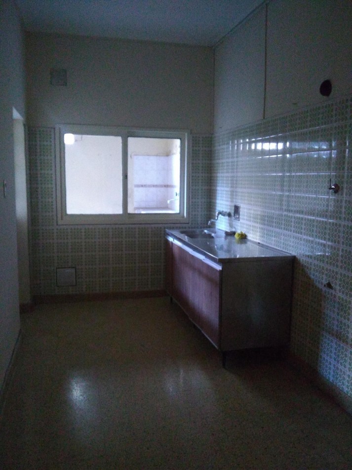 GRAN  LOCAL COMERCIAL