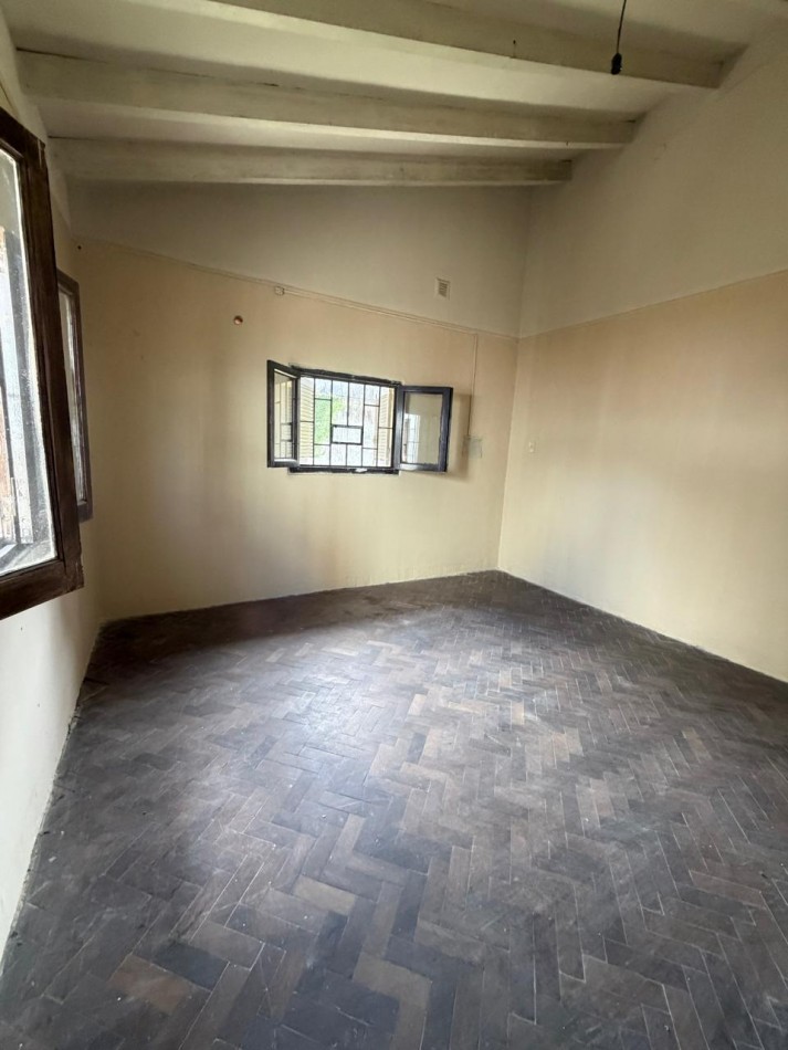  Casa ubicada en Avenida San Martin 5552 Monte Vera