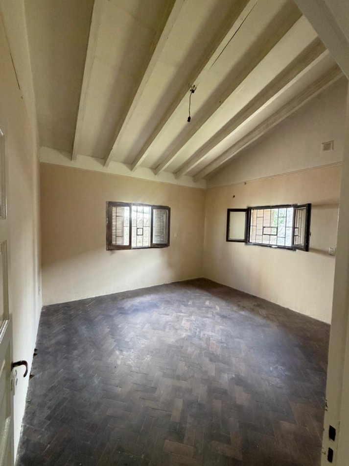  Casa ubicada en Avenida San Martin 5552 Monte Vera