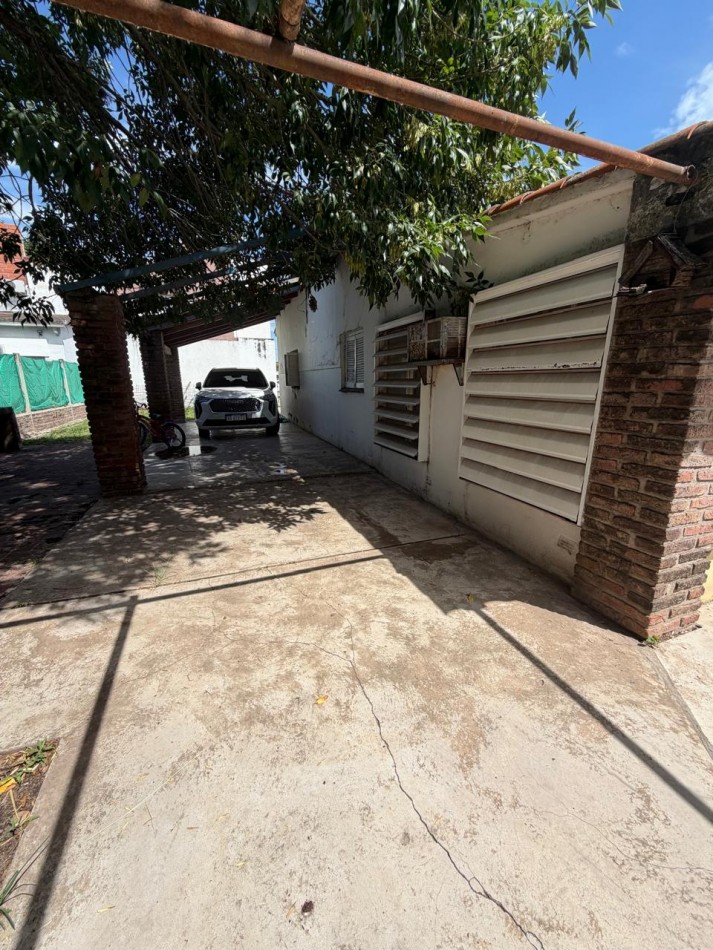  Casa ubicada en Avenida San Martin 5552 Monte Vera