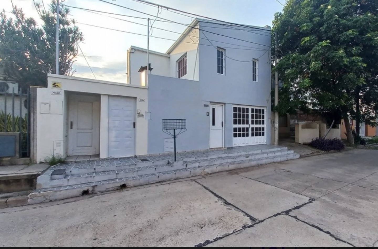 VENTA CASA + DPTO | GRAN UBICACION + EXCELENTE POTENCIAL | B° MAYORAZ