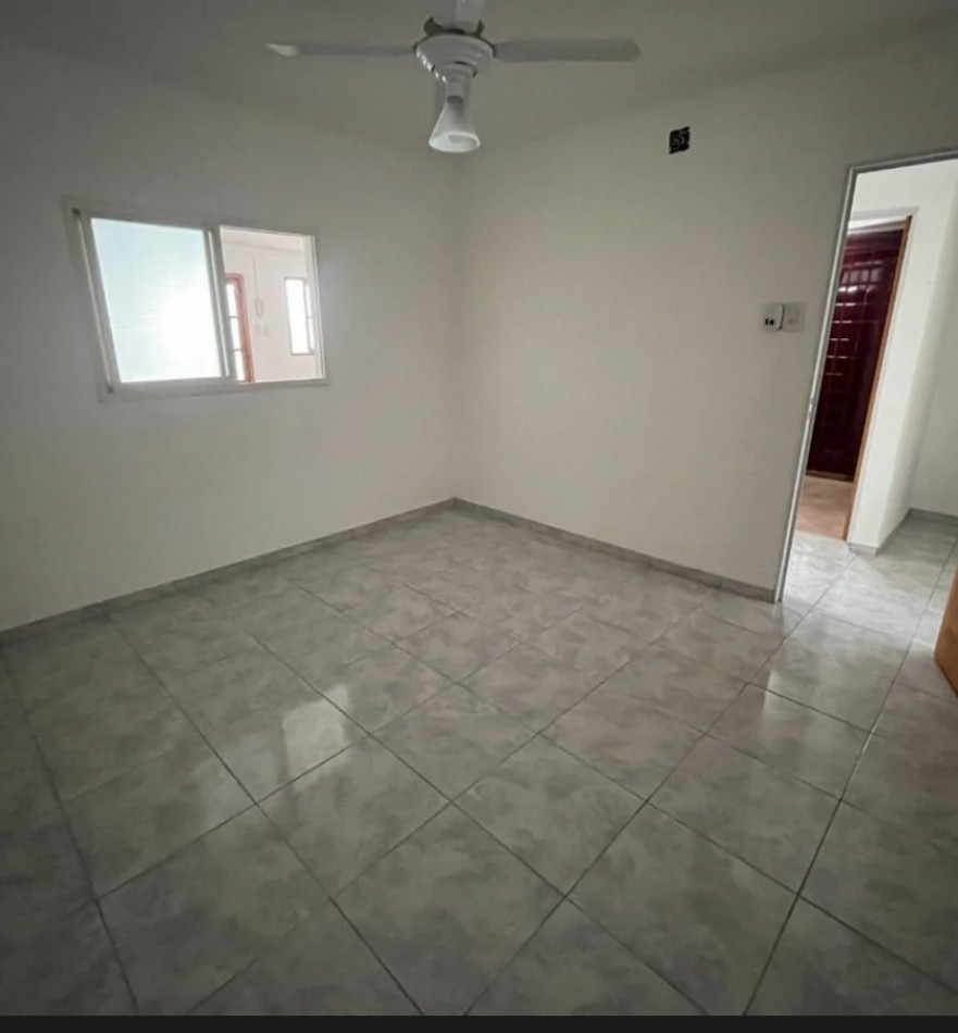 VENTA CASA + DPTO | GRAN UBICACION + EXCELENTE POTENCIAL | B° MAYORAZ