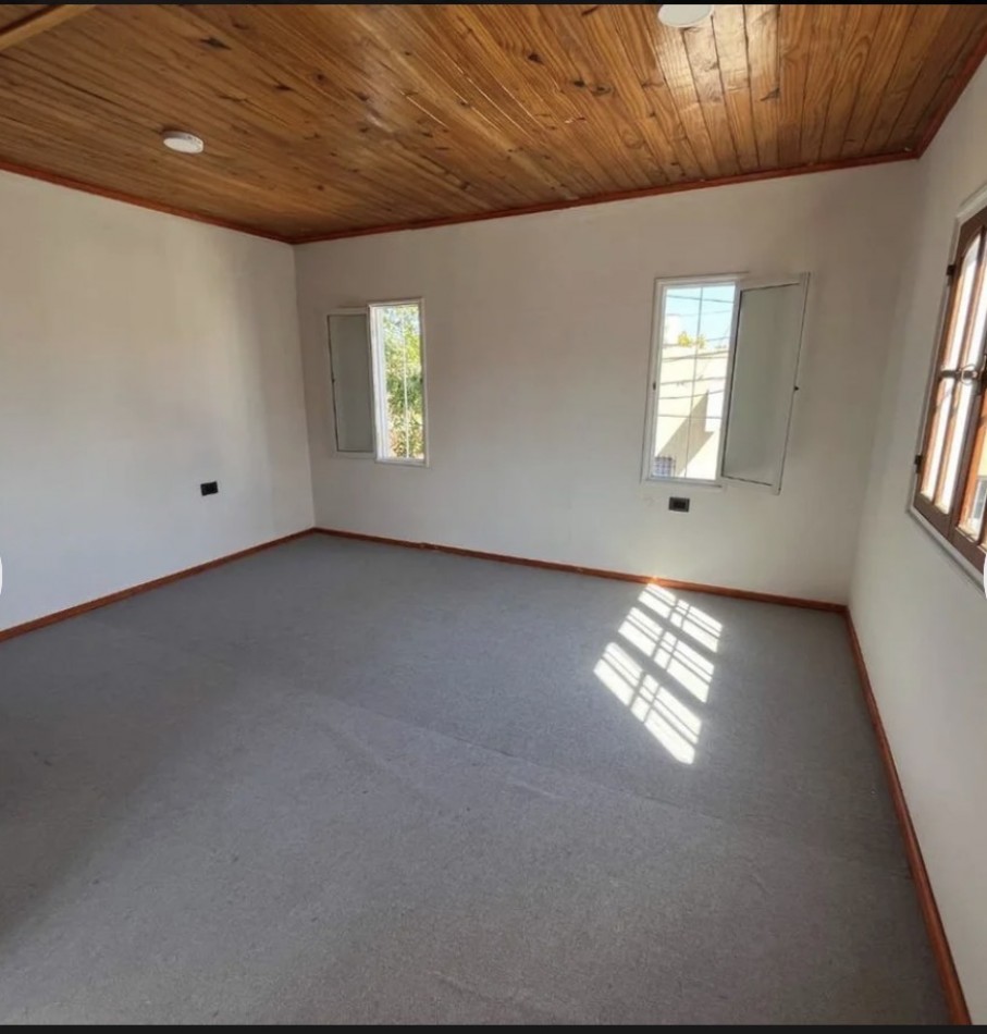 VENTA CASA + DPTO | GRAN UBICACION + EXCELENTE POTENCIAL | B° MAYORAZ