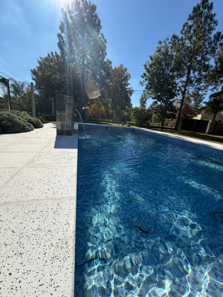 Vivi el Verde: Casa Quinta con Pileta y Excelente Entorno Natural