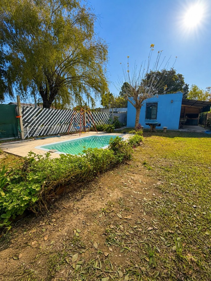 Casa con piscina en venta - Camelias 4420, Sauce Viejo