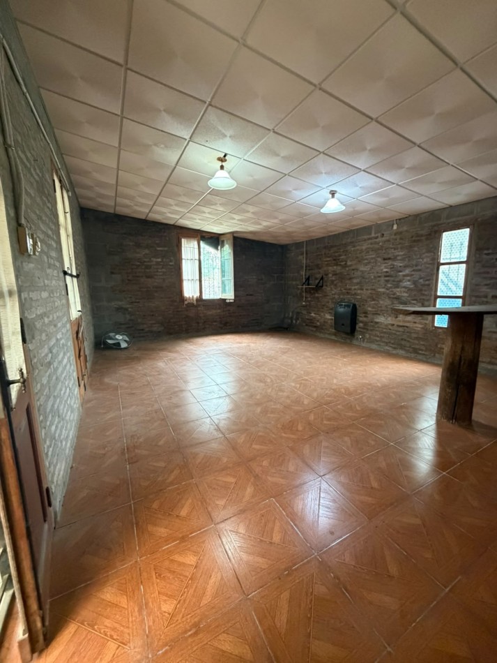 Casa con piscina en venta - Camelias 4420, Sauce Viejo