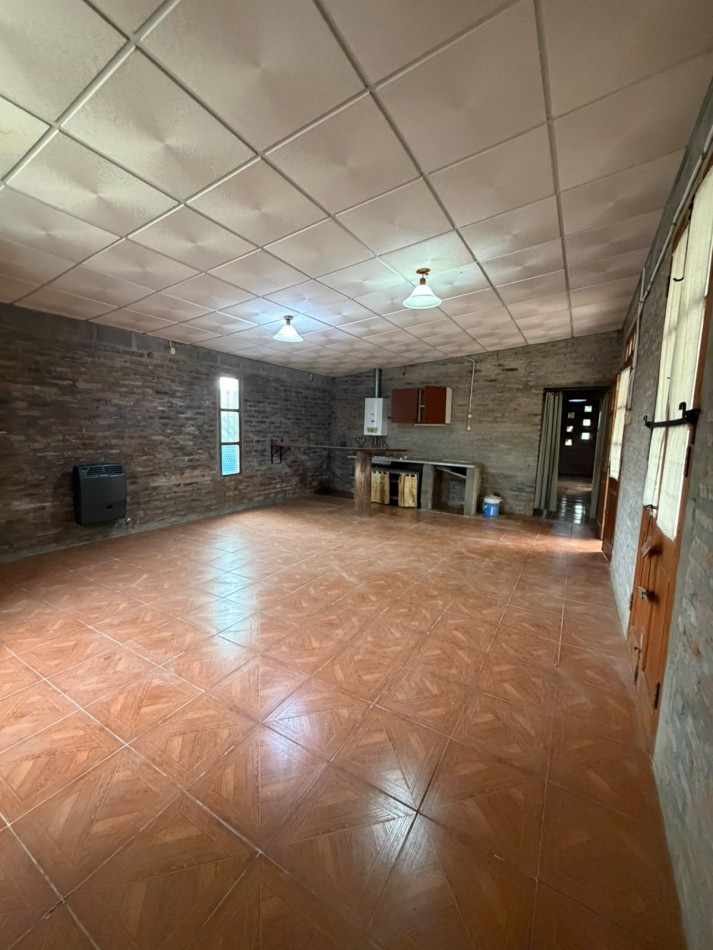 Casa con piscina en venta - Camelias 4420, Sauce Viejo